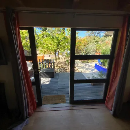 4 Bears Bed and breakfast 3*