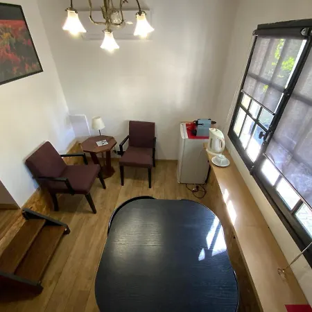 4 Bears Panzió Nîmes