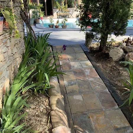 4 Bears Bed and breakfast Nimes