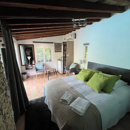 4 Bears Bed & Breakfast Nîmes