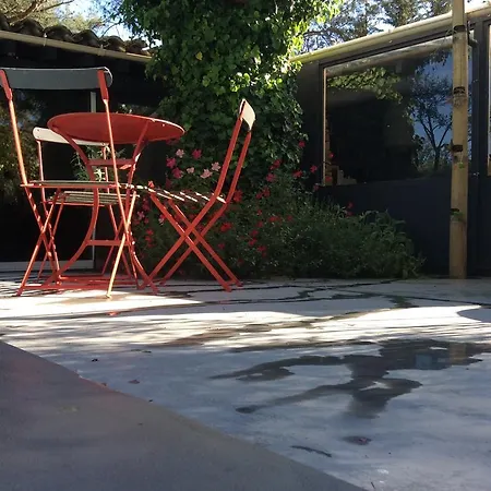 4 Bears Bed and breakfast 3*