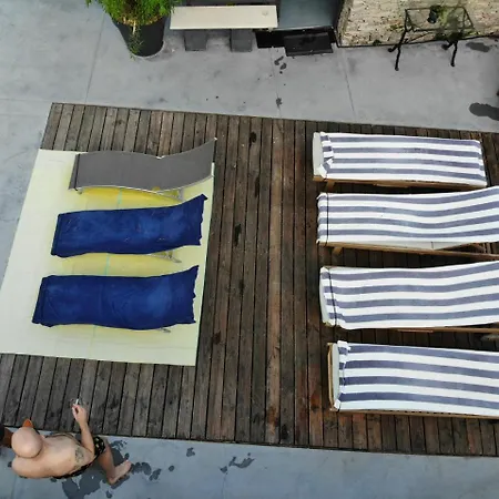 4 Bears فندق مبيت وإفطار