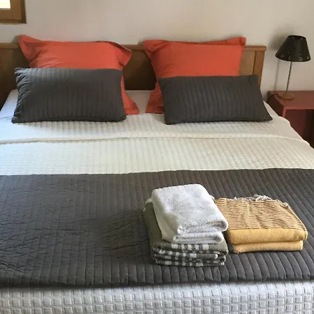 Bed & Breakfast 4 Bears