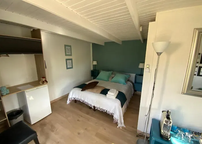 4 Bears Отель типа 