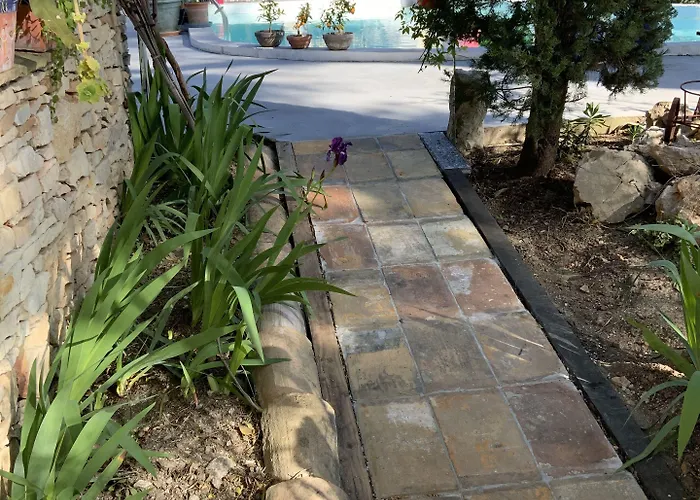 4 Bears Bed & Breakfast Nimes